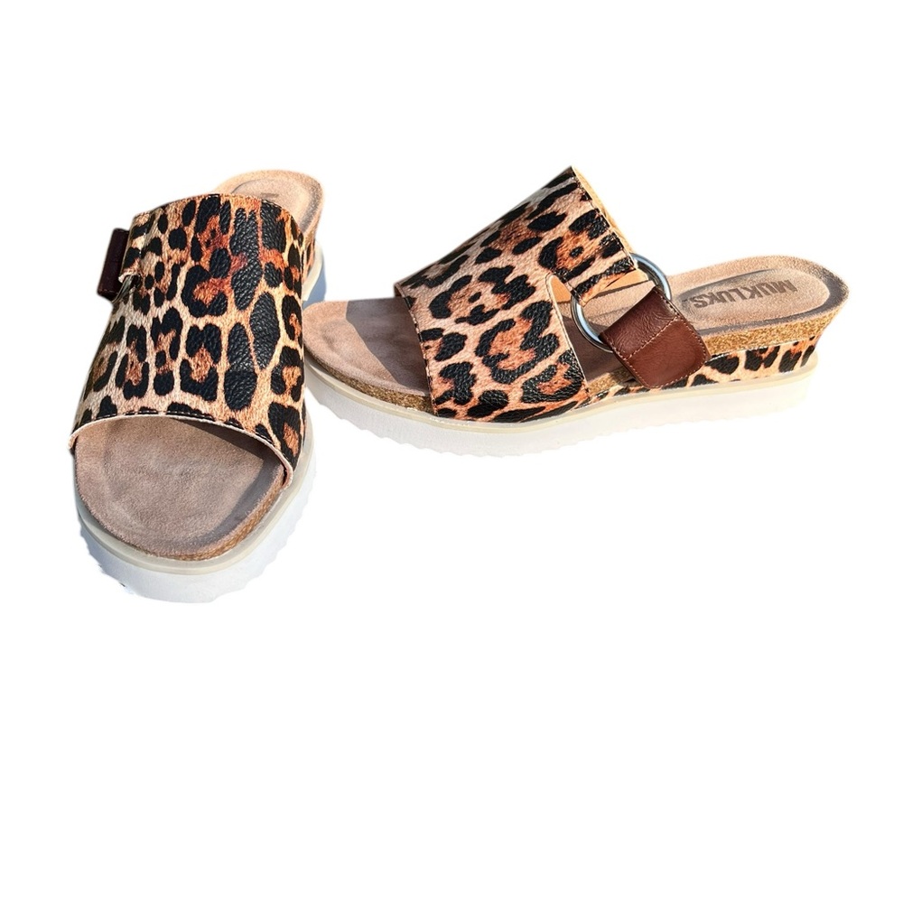 Muk Luks Leopard Print Slide Sandals Size 8 Cork Footbed Comfort Wedge - Picture 3 of 8